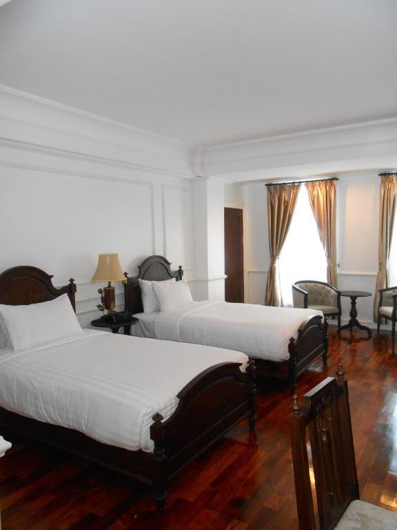 Dhavara Boutique Hotel Vientiane Rom bilde