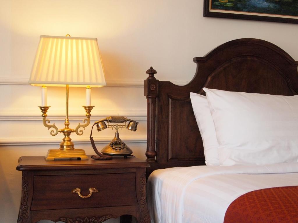 Dhavara Boutique Hotel Vientiane Rom bilde